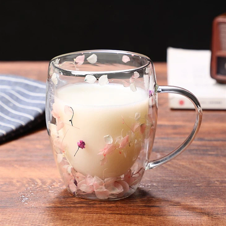 Double Wall Glass Mug With Dried Flower Design